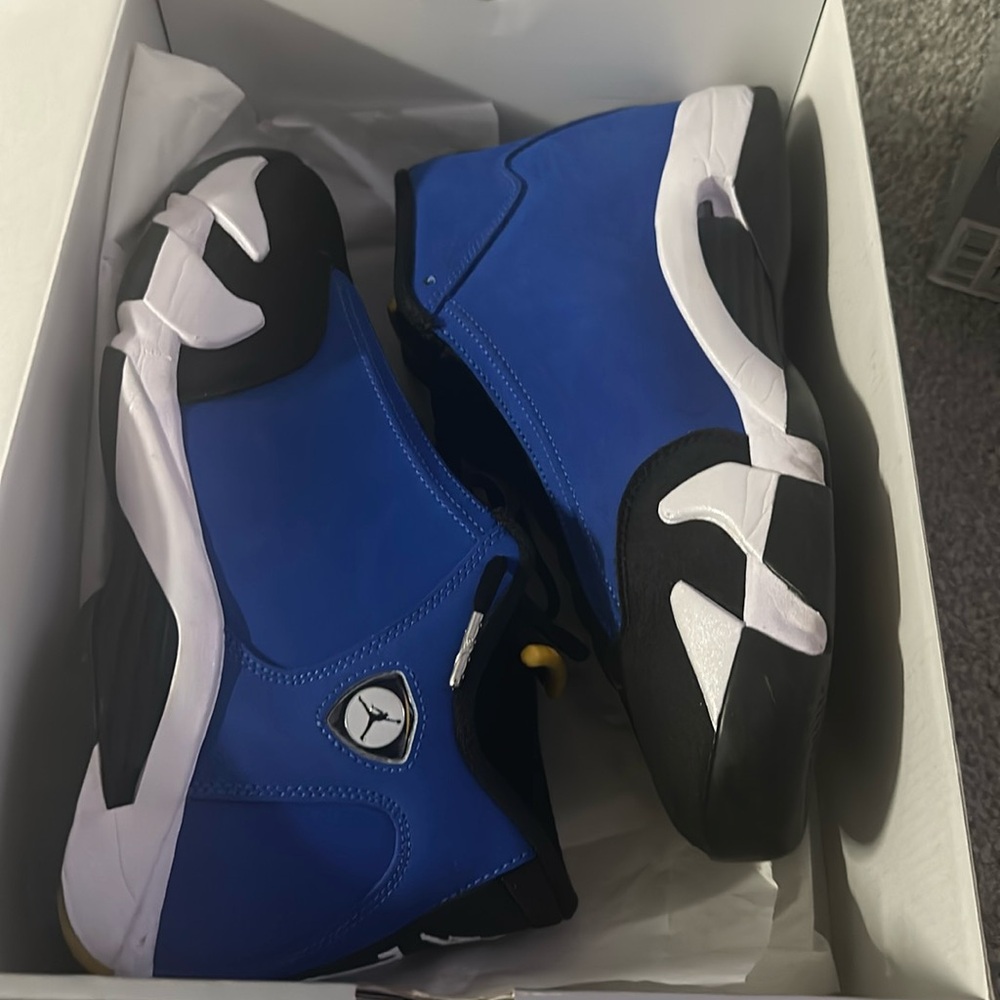 AIR JORDAN 14 RETRO VARSITY ROYAL/BLACK
ROYAL VARSITY/NOIR